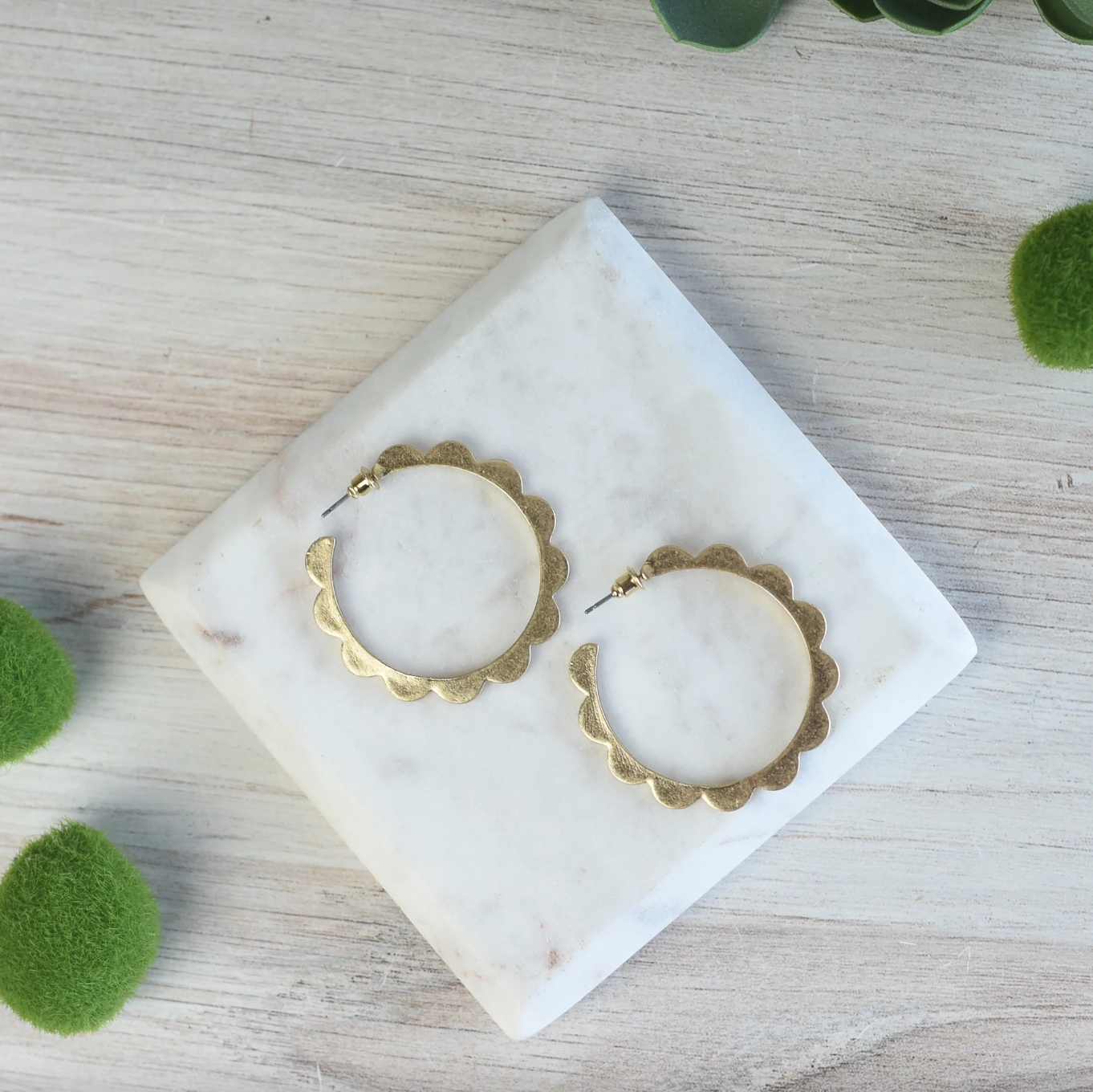 Scallop Hoop Earrings